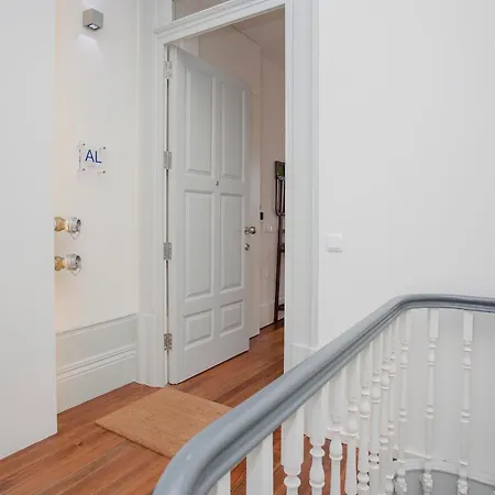 Liiiving In - Downtown & Riverside Balcony Appartement *