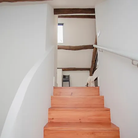 Liiiving In - Downtown & Riverside Balcony Apartmán *